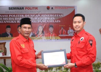 Drs. Arton S. Dohong Apresiasi Seminar Politik BMI Kota Palangka Raya