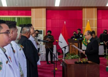 Fakultas Kedokteran UPR Lantik dan Ambil Sumpah 25 Orang Dokter Baru Angkatan XXIV