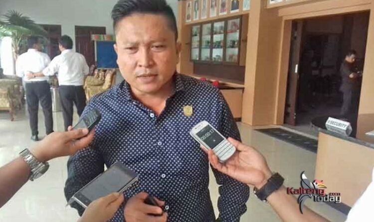 Foto - Anggota Fraksi PAN DPRD Kabupaten Kotawaringin Timur, Dadang H Syamsu.(Fit).