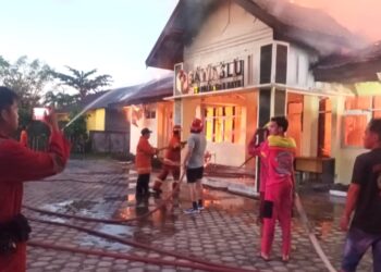 Kantor Bawaslu Berkobar, Api Diduga dari Ruang Arsip