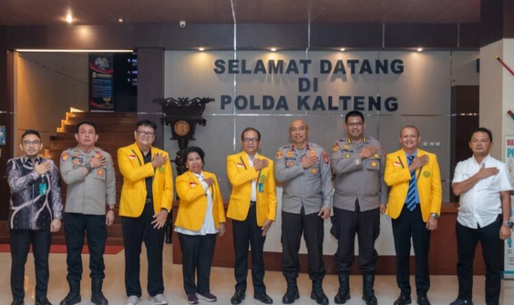 Rektor UPR Silaturahmi Dengan Wakapolda Kalteng