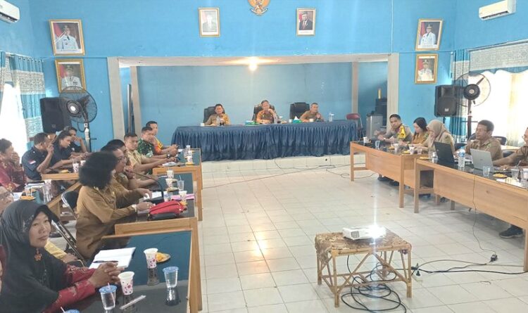 Sekda Pimpin Rapat Rencana PAW Kepala Desa di Kecamatan