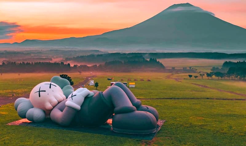 Gemes! Intip Foto-foto Imut ‘Boneka Raksasa’ dalam Project KAWS:Holiday Di Seluruh Dunia