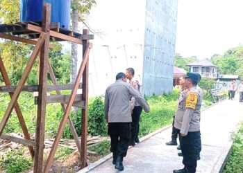 Polisi Sediakan Sumur Bor dan Pompa Air Bagi Warga Bukit Batu