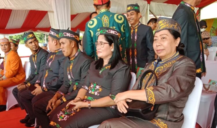 Jajaran DPRD Mura Hadiri Upacara Peringatan Hari Jadi Kabupaten Mura ke 21