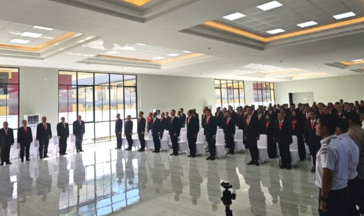 Wagub Kalteng Hadiro Upacara Pembukaan Diklat Pembentukan PPNS Bidang Kehutanan dan Lingkungan Hidup Kalteng Pola 400 JP TA. 2023