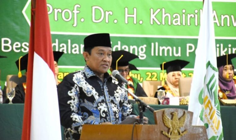 Edy Pratowo Hadiri Pengukuhan Guru Besar Prof. Dr. H. Khiril Anwar, M.Ag