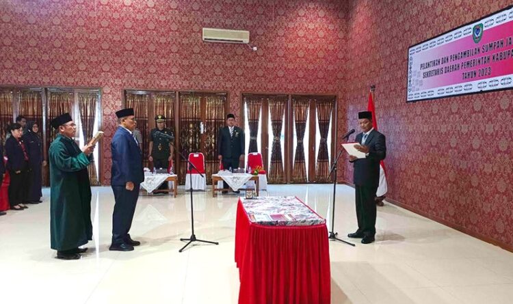 Bahrun Abbas Resmi Menjabat Sebagai Penjabat Sekretaris Daerah Kabupaten Seruyan