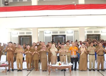 Pj Bupati Membuka Sosialisasi UKS tingkat Kabupaten Pulang Pisau