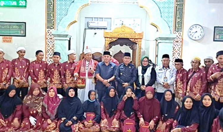 Juara Tilawah STQ Diberangkatkan Wakil Ketua II DPRD Murung Raya