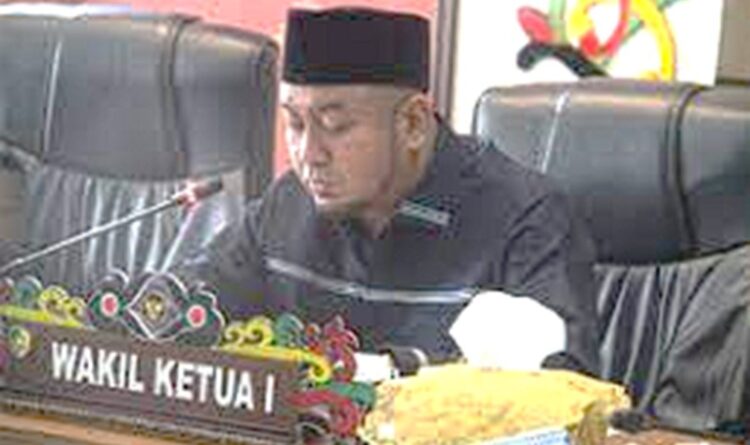 DPRD Dukung Satpol PP Tertibkan PKL di Taman Kota