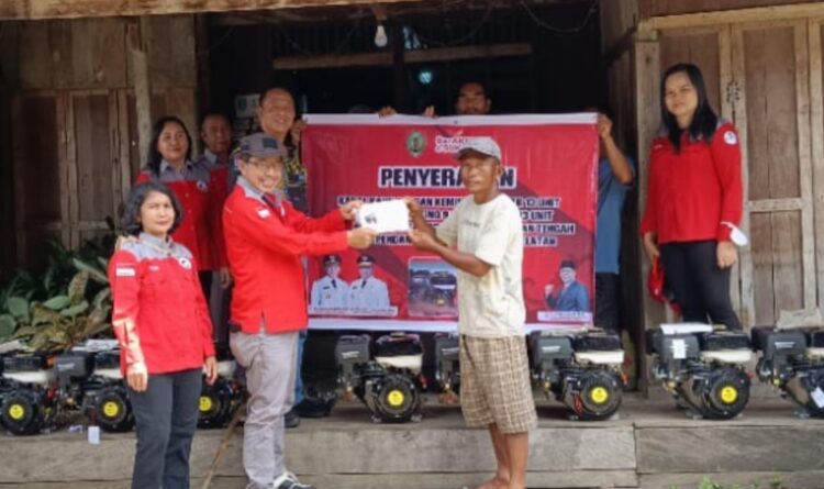 Nelayan di Bartim Terima Bantuan Dari Pemprov Kalteng