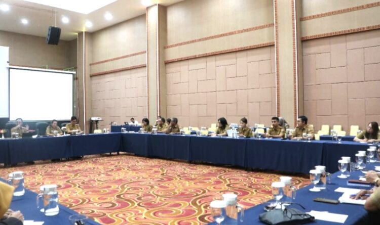 Herson B. Aden Buka Rapat Evaluasi Pelaksanaan Peringatan Hari Besar Provinsi Kalteng Tahun 2023