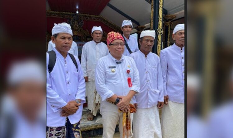 Pj Bupati Kapuas Hadiri Perayaan Galungan,Serap Aspirasi Warga Bali