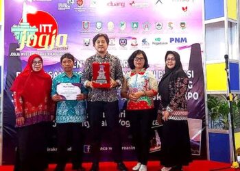 Tampilkan Anyaman Rotan dari Gunung Purei, Stand Barito Utara Raih Terbaik III Jogja ITT Expo