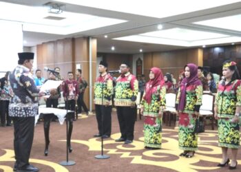 Komisioner KI Provinsi Kalteng Periode 2024-2027 di Lantik