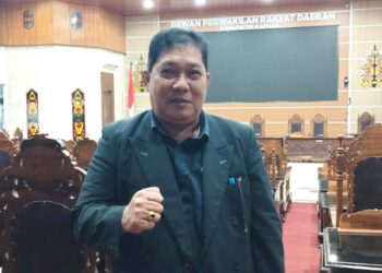 Pemerintah dan DPRD Wajib Selesaikan Payung Hukum Daerah