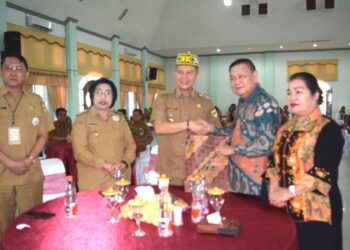 Mantan Sekda Purna Tugas Dihadiri Bupati
