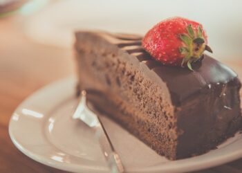 Awas, Hobi Makan-Minum Ini Bisa Terancam Obesitas