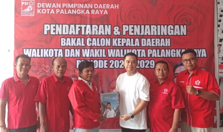 Pencalonan Bacawalwakot Palangka Raya Acxel Narang di Sambut Hangat Pimpinan Partai