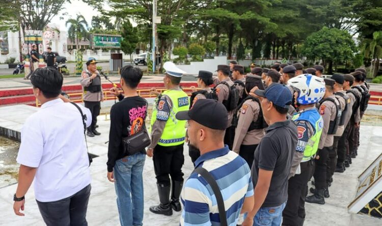 Polresta Palangka Raya Kawal Aksi Damai Hari Buruh