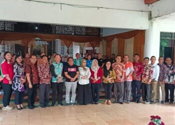 Pj Bupati Ucapkan Terima Kasih Kepada 2 ASN Purna Tugas