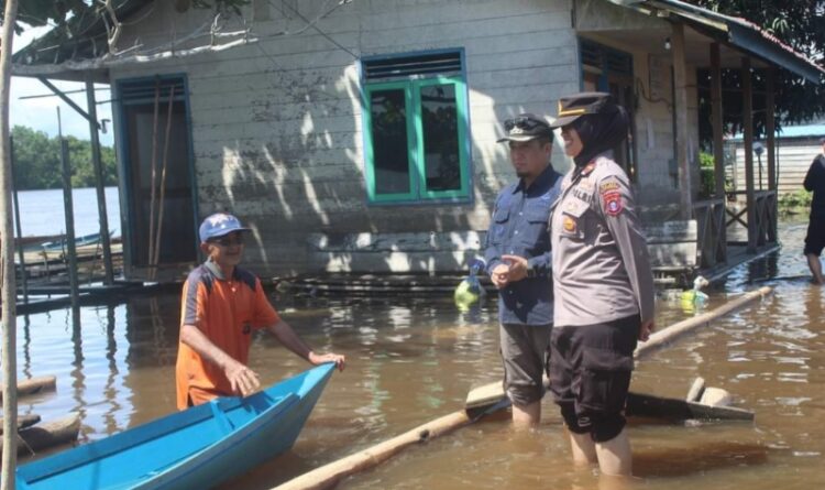 Lima Desa Di Kamipang Terdampak Banjir