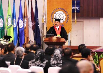 Jaksa Agung RI Ulas Orasi Ilmiah Pengukuhan Profesor Kehormatan Prof. Dr. Bambang Sugeng Rukmono di UNS