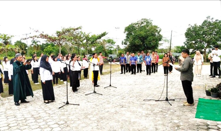 469 Pantarlih Dilantik KPU Katingan