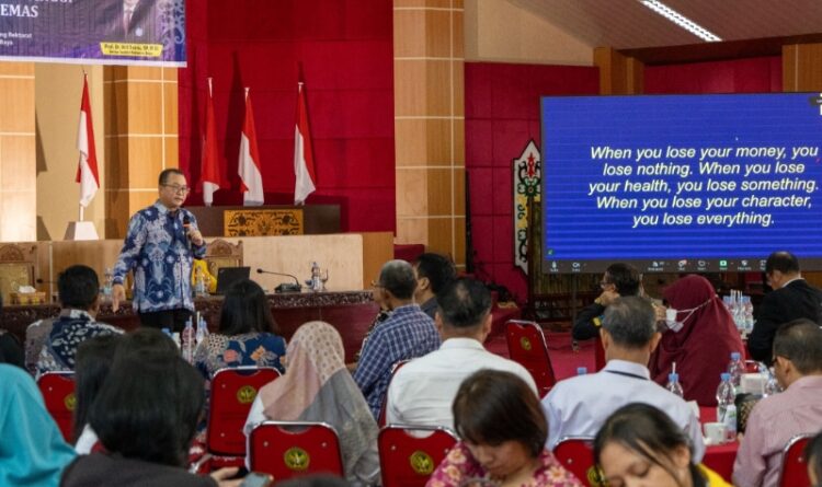 UPR Gelar Kuliah Umum Transformasi Perguruan Tinggi Menuju Indonesia Emas