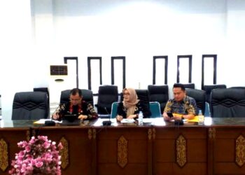 DPRD Rapat Pembahasan Hasil Fasilitasi Raperda di Barut, Hasilkan Dua Poin Penting
