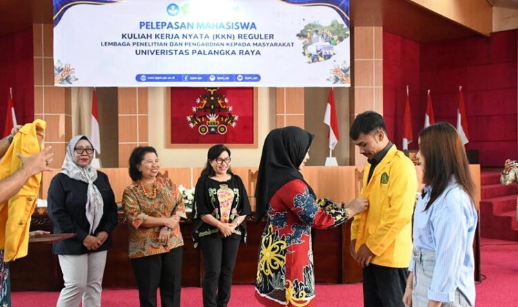 Penjabat Bupati Hadiri Pelepasan Mahasiswa KKN UPR