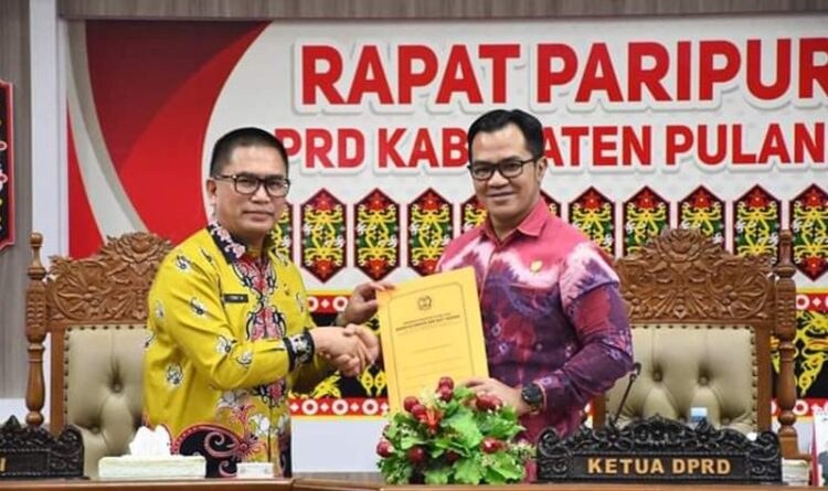 Sekda Pulpis Sampaikan Pidato Pengantar Kebijakan KUA PPAS APBD 2025