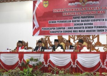 Pj Bupati Gumas Hadiri Pelantikan Anggota DPRD Gumas