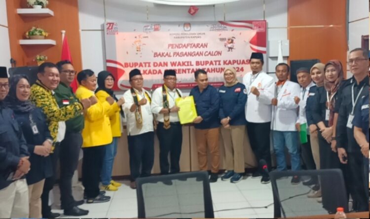 KPU Kapuas Pastikan Dokumen Erlin Hardi-Alberkat Lengkap