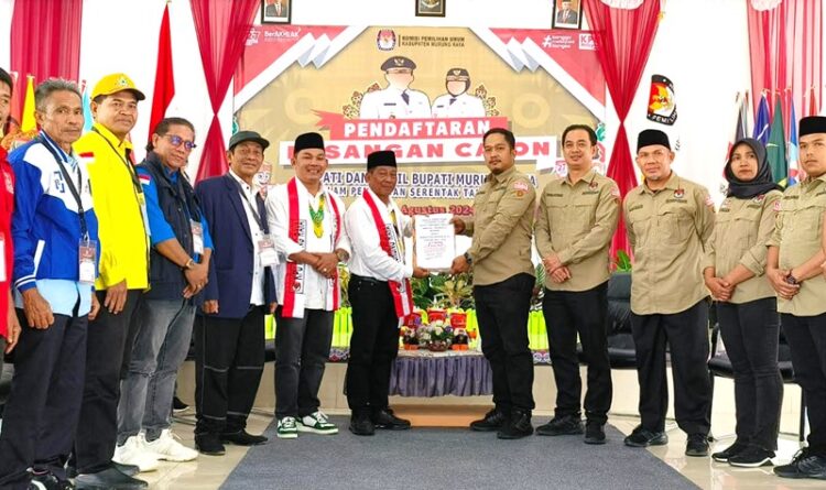 Pasangan HEBAT Daftar ke KPU Murung Raya Dengan Dukungan 9 Parpol