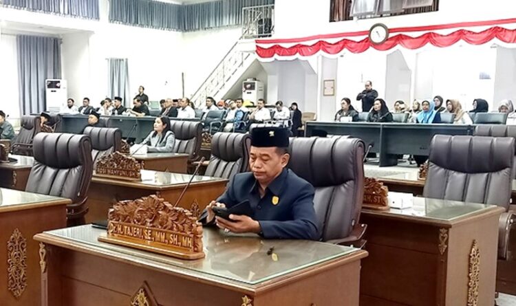 H Tajeri : Paripurna DPRD ini untuk kepentingan Masyarakat Barito Utara