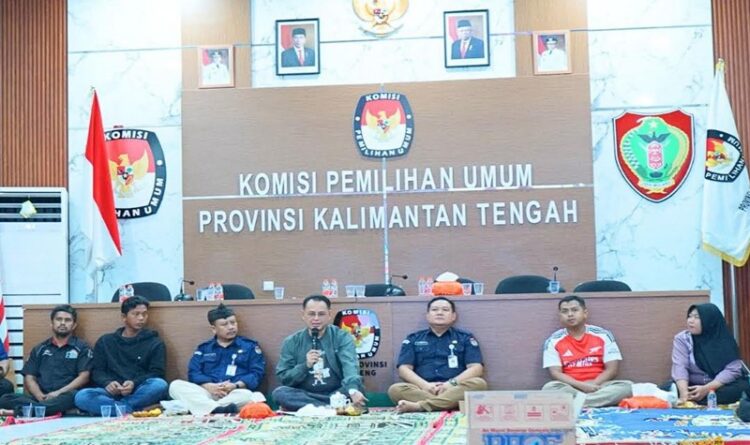 KPU Kalteng Sosialisasi Tapan Pilkada Sekaligus Nonton Bareng Kualifikasi AFC Antara Indonesia vs Australia