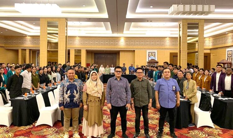 Willy M Yoseph dan BRIN Gelar Pelatihan Public Speaking untuk Ratusan Mahasiswa Palangka Raya