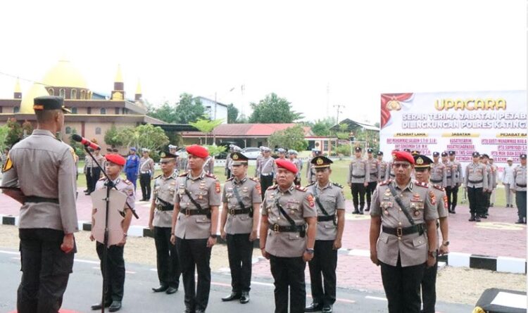 Empat Jabatan di Polres Katingan Berganti