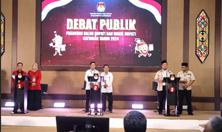 Debat Publik Pertama Tampilkan Gagasan Calon Bupati dan Wakil Bupati