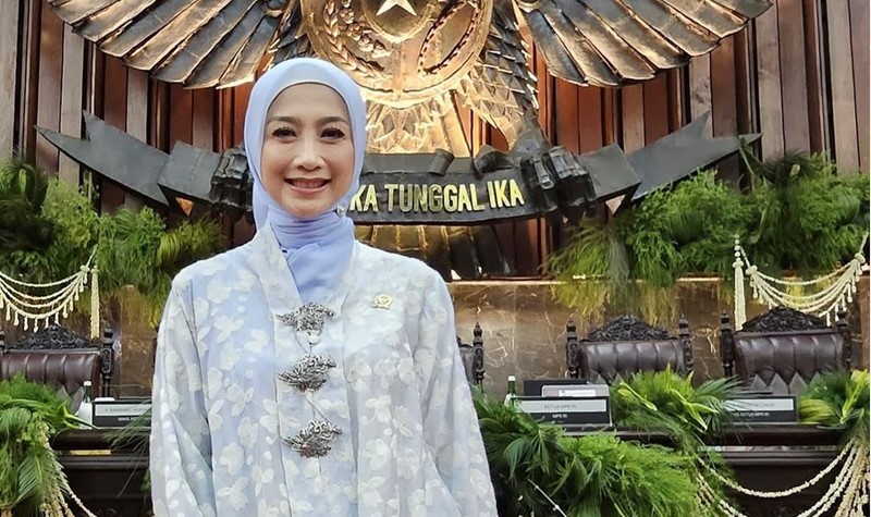 Potret Artis hingga Politikus Berkebaya Hadiri Pelantikan Prabowo-Gibran