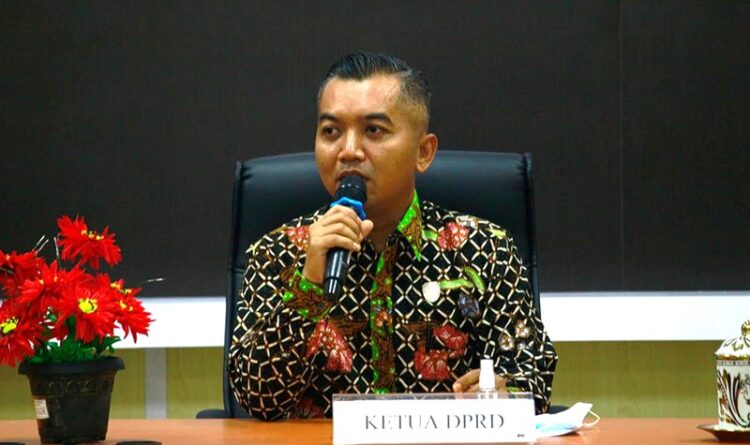 Ketua DPRD Seruyan Dorong Pemda Perhatikan Kelayakan Dermaga di Sepanjang DAS