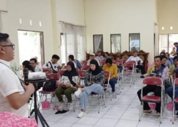 Warga Pahandut Terima Ilmu Tentang Pencegahan dan Penanggulangan Banjir