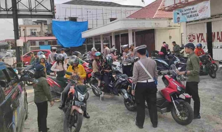 Samsat Buntok Lakukan Operasi Gabungan