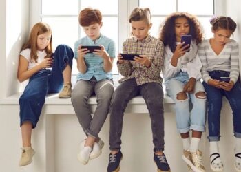 Mewing, Sigma, hingga Rizz, Bahasa Gaul Gen Alpha yang Millennial Wajib Tahu!
