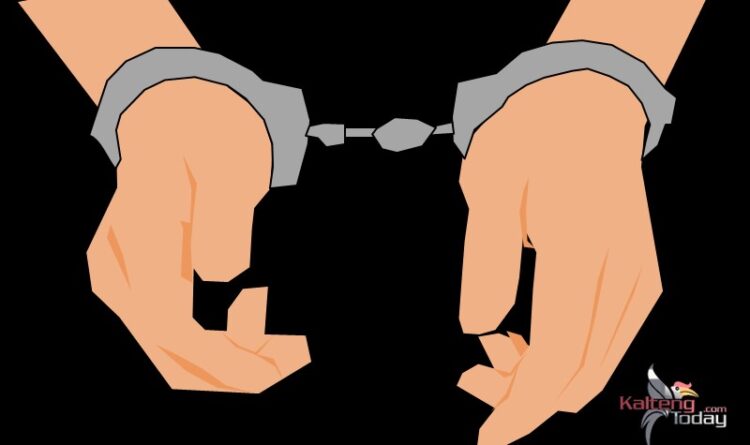 Sempat Sembunyikan Barang Bukti di Bawah Kolong Pos Kamling, Seorang Pemuda di Ringkus Satres Polres Kobar