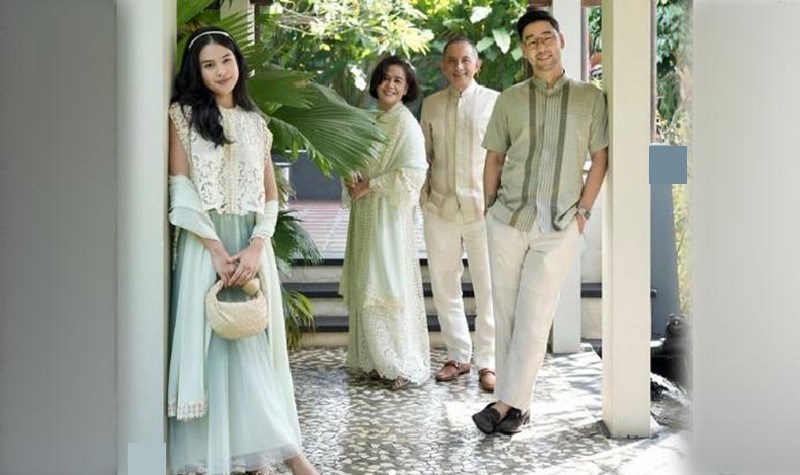 Tips Mix and Match Outfit Lebaran untuk Tampil Kompak di Hari Kemenangan