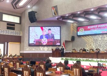 Gubernur Sampaikan Pidato Pertama di DPRD Kalteng