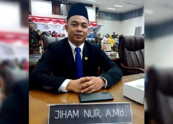 Dewan Dukung Inovasi Layanan Paspor Disnakertranskop-UKM untuk Masyarakat Pedalaman
